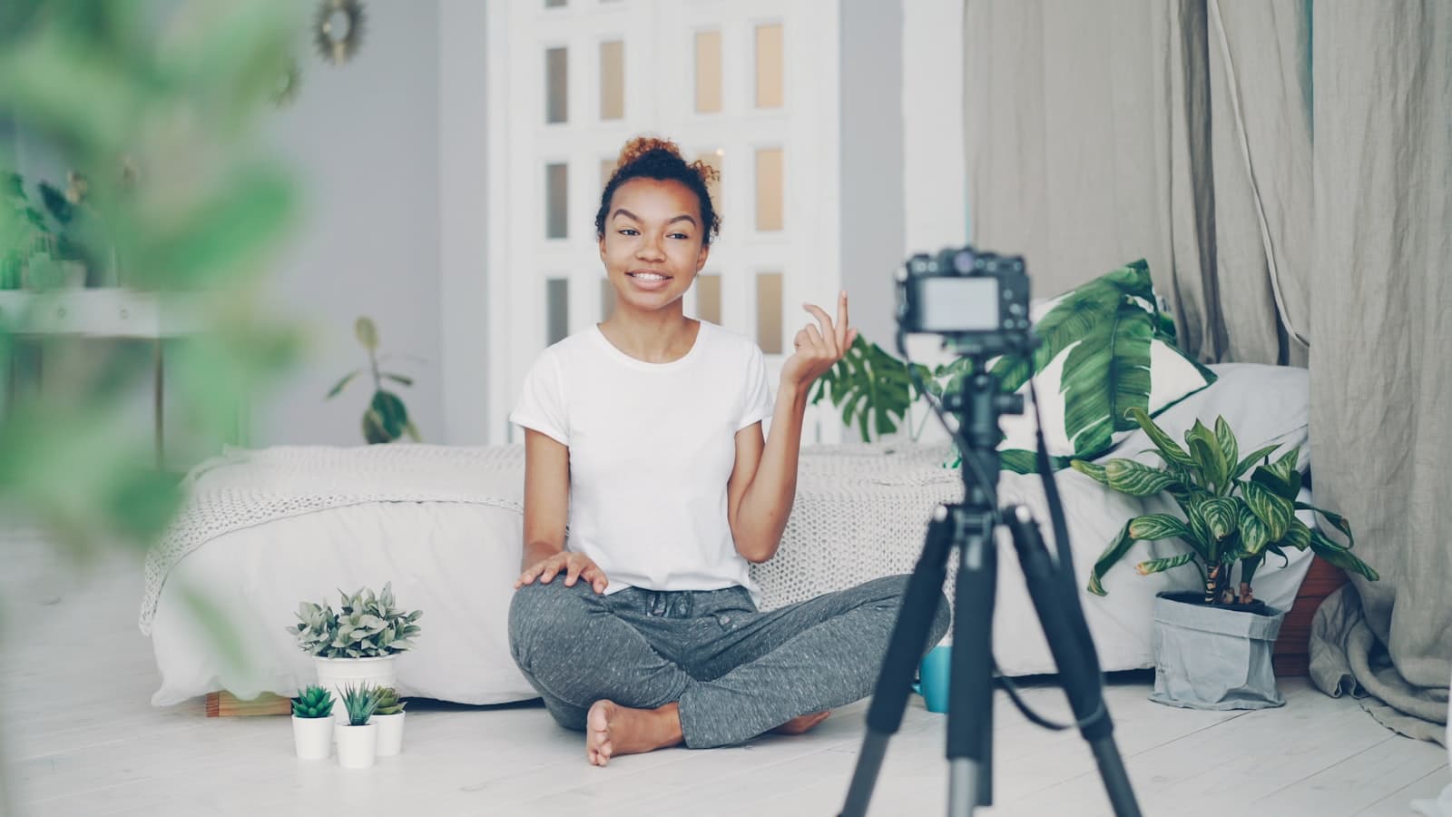 Creator recording a YouTube teleprompter video